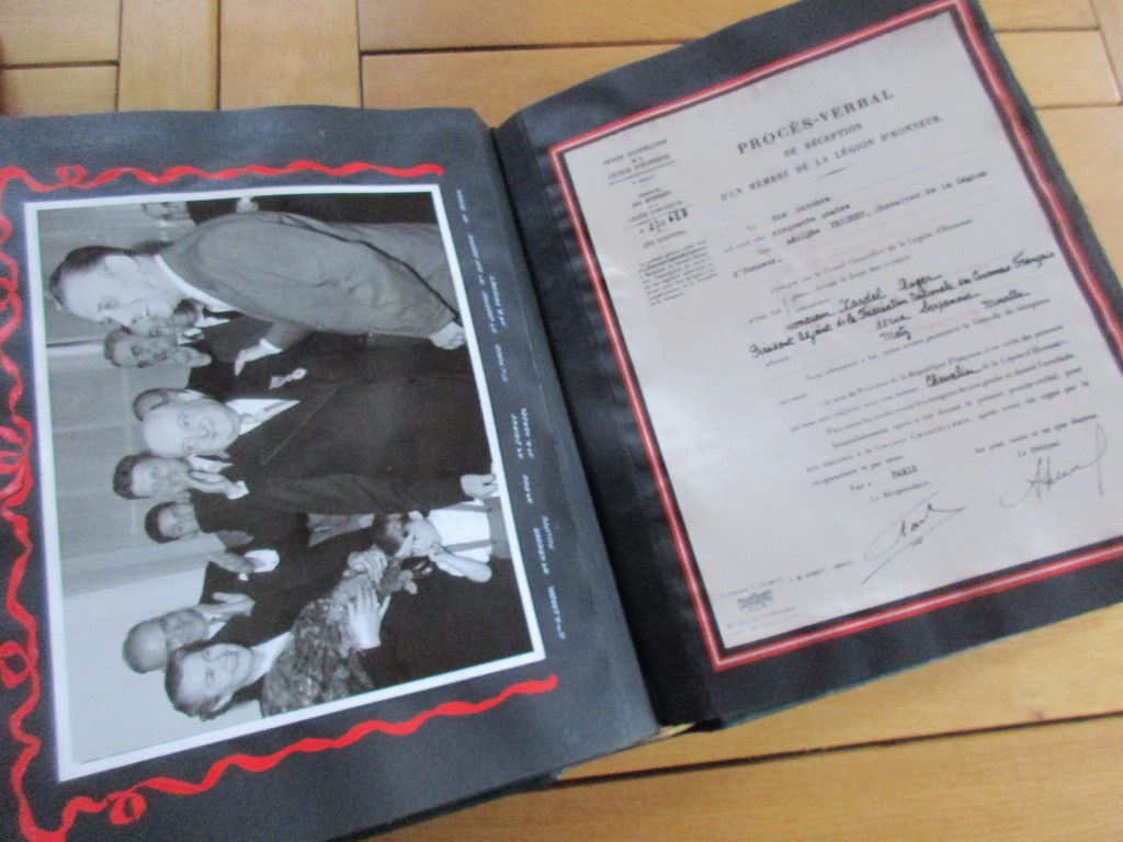 Photo article